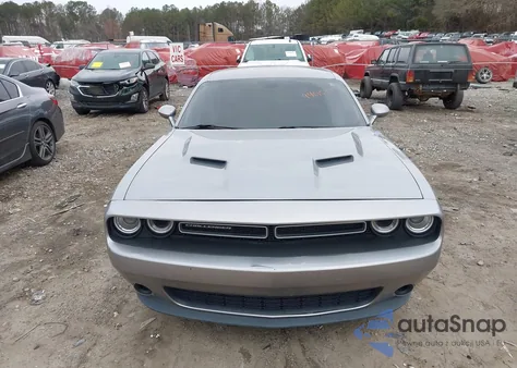2016 Dodge Challenger Sxt из США, поврежденный, VIN 2C3CDZAGXGH351929
